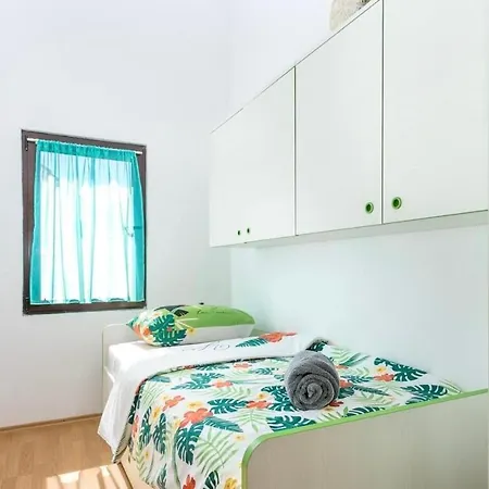 Apartament Bella