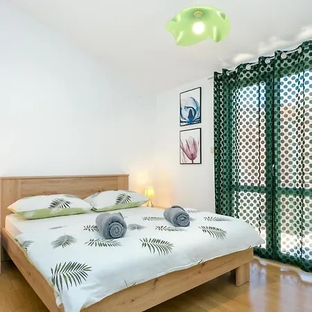 Apartament Bella